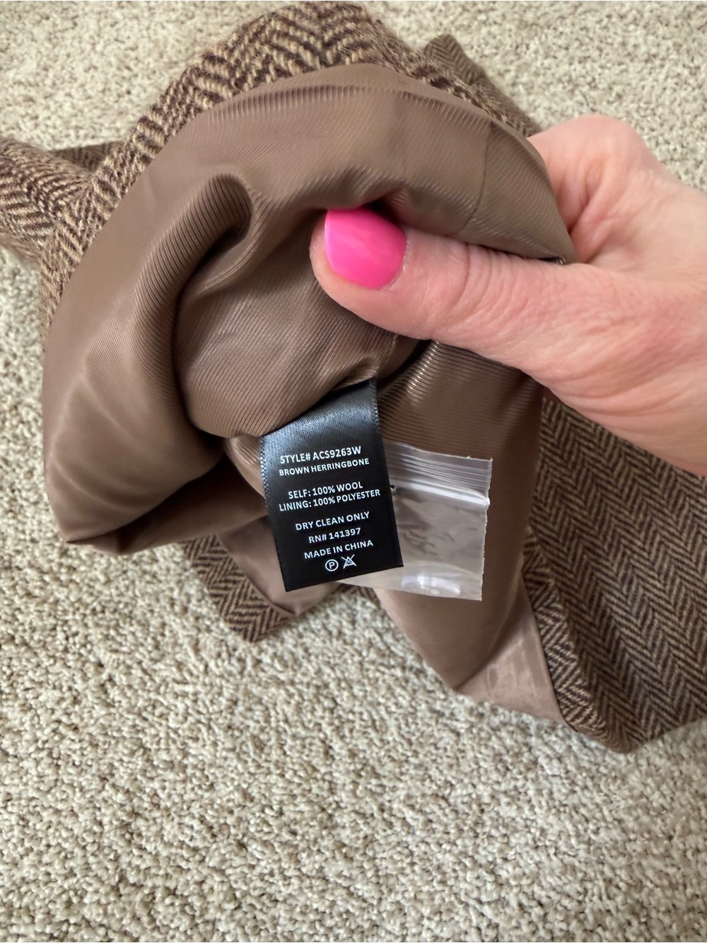 NWT ASTR The Label 100% Wool Bella Mini Skirt Brown Herringbone Size M - Picture 4 of 4